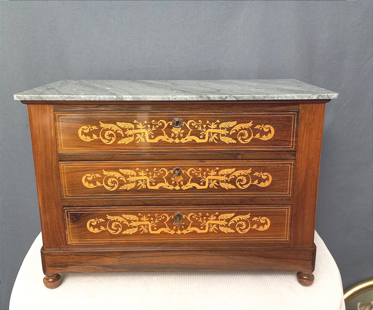 Petite commode Charles X  L 65 x H 46 cm