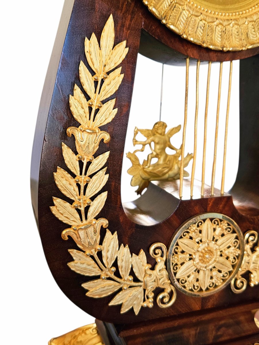 Pendule Lyre ep. Charles X en acajou et bronze doré-photo-8