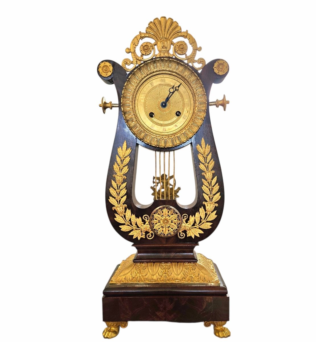 Pendule Lyre ep. Charles X en acajou et bronze doré