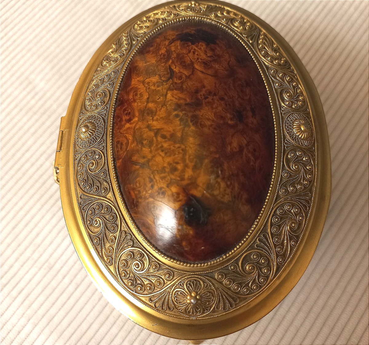 Gold-plated Metal Case And Amboina Magnifying Glass-photo-2