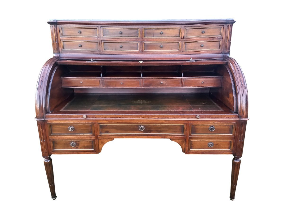 Louis XVI-style Walnut Cylinder Desk-photo-5