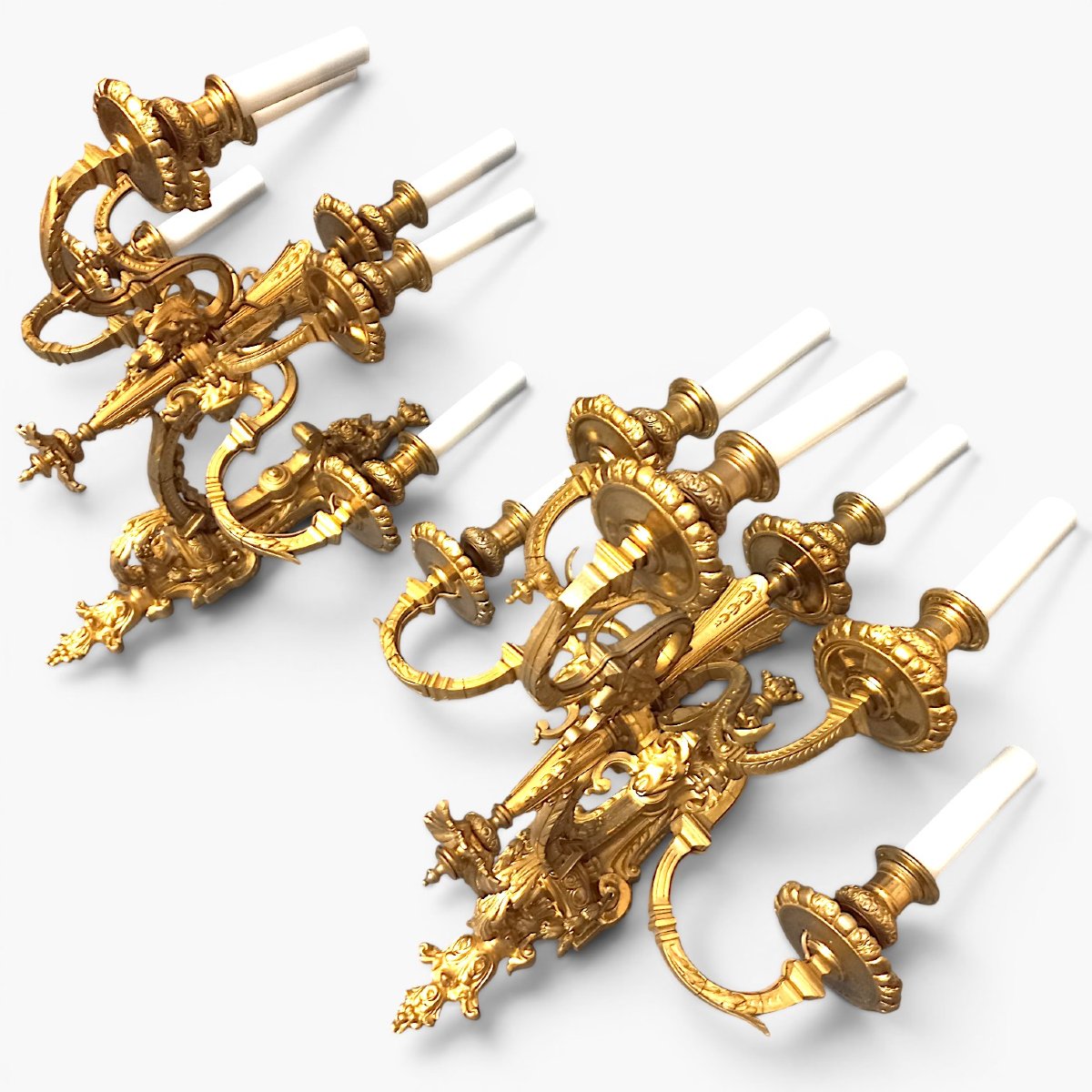 A Significant Pair Of Chiseled And Gilded Bronze Wall Sconces-photo-2