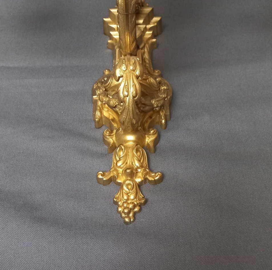 A Significant Pair Of Chiseled And Gilded Bronze Wall Sconces-photo-2