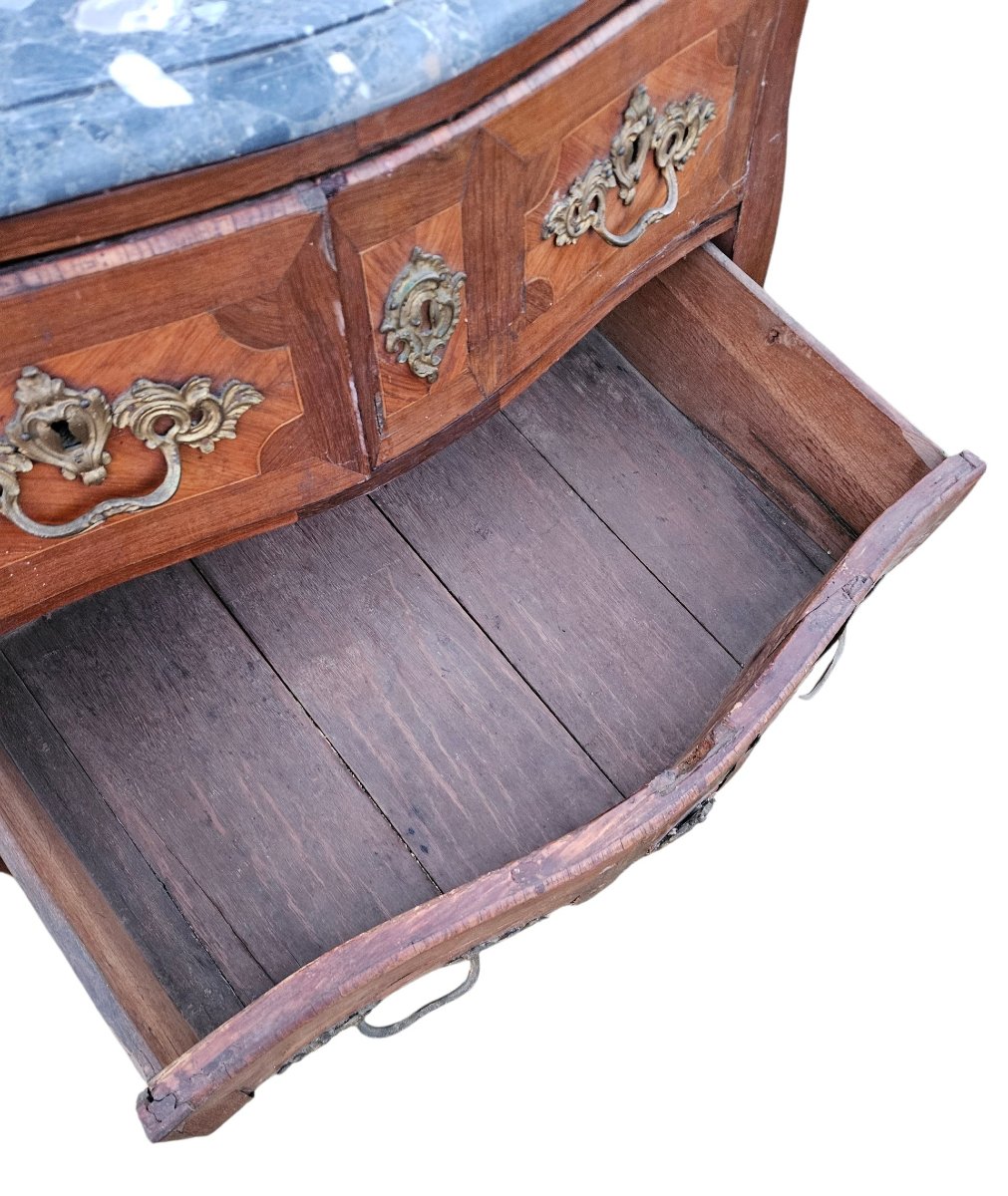 Commode sauteuse en marqueterie estampillée époque Louis XV-photo-4