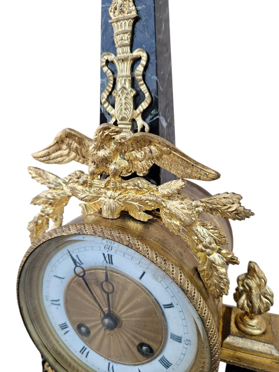 Empire-style Clock With A Gilded Bronze Obelisk And Green Marble-photo-2