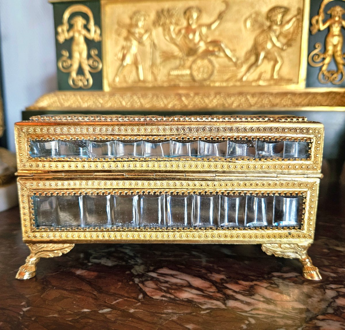 Coffret en cristal du Creusot et laiton doré d'époque Charles X-photo-1