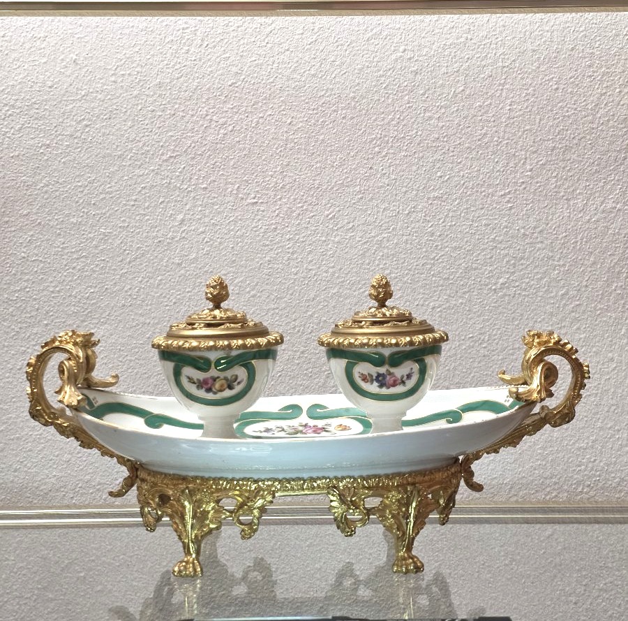Porcelain And Gilded Bronze Inkwell-photo-4
