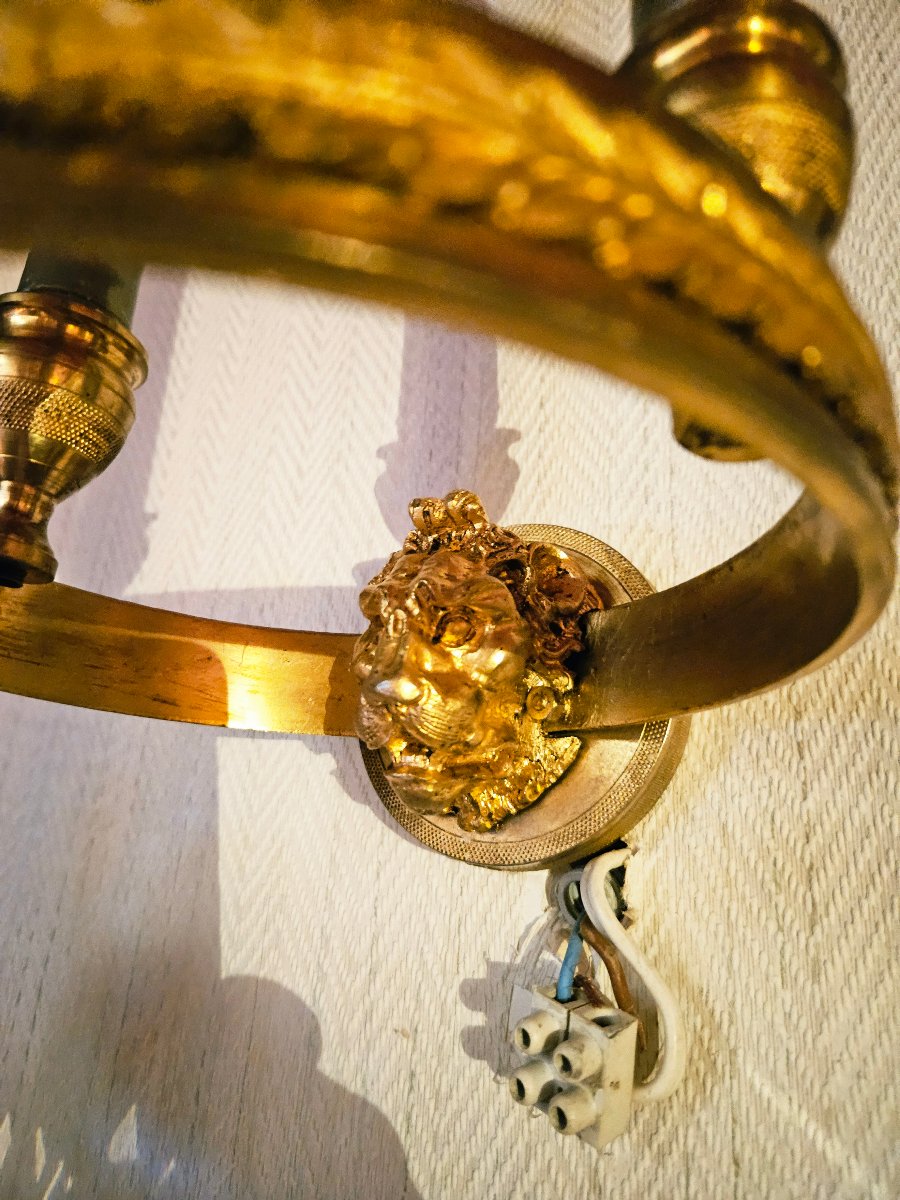 Pair Of 19th-century Empire-style Gilt-bronze Circular Wall Sconces With Lion Heads-photo-3