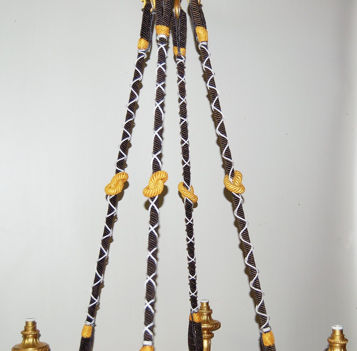 Antique Chandelier In Gilt Bronze And Alabaster-photo-3