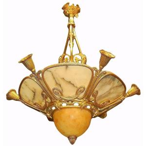 Art Deco Chandelier In Gilt Bronze And Alabaster