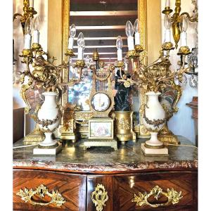 White Marble Baluster Vases With Floral Bouquets And Candelabras