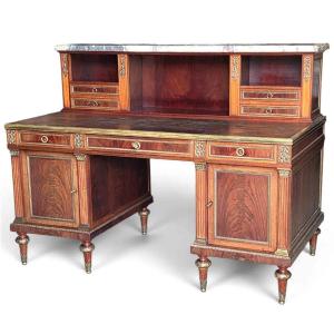 Bureau et son fauteuil style Louis XVI