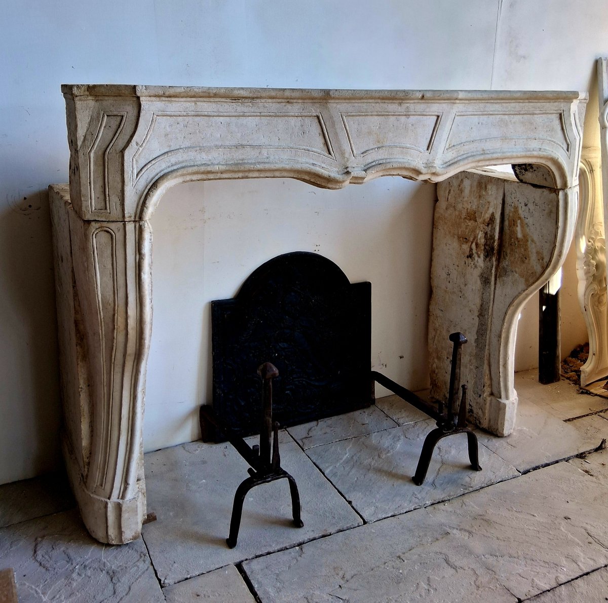 Cheminée Louis XIV en pierre -photo-2