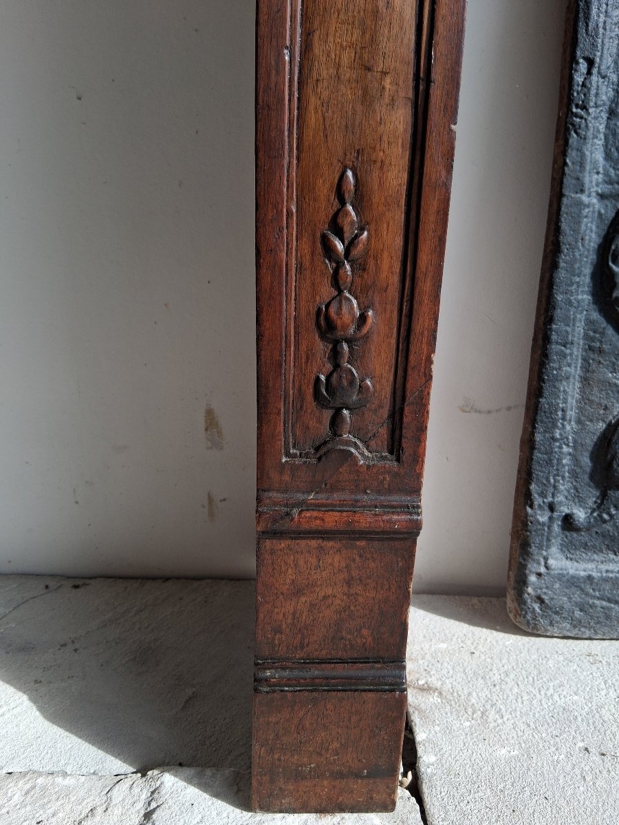 Petite cheminée Louis XIV en noyer -photo-1