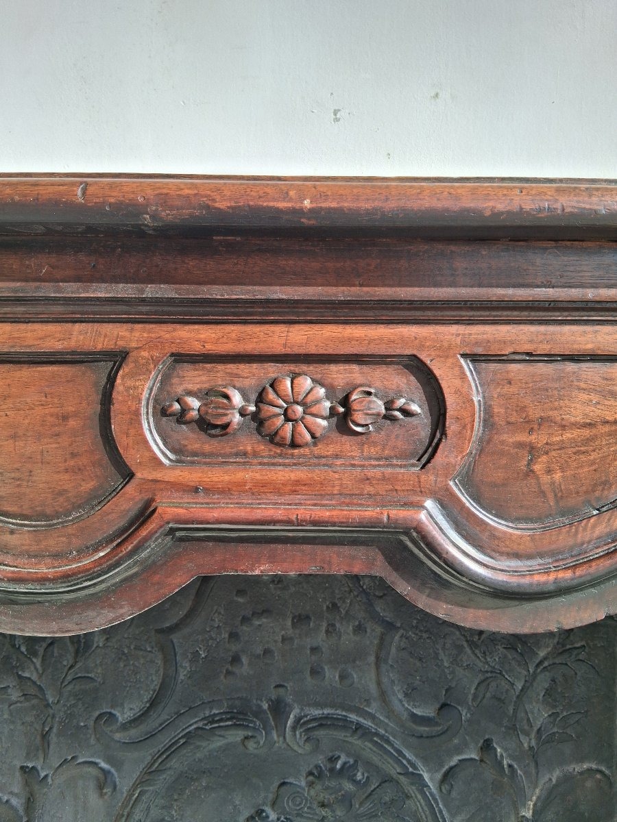 Petite cheminée Louis XIV en noyer -photo-2