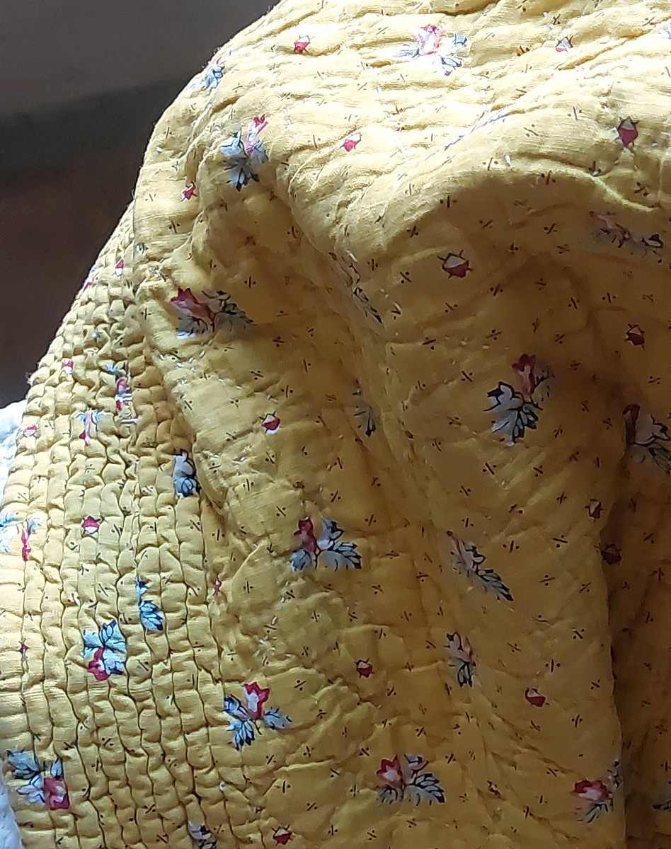 Proantic: Gaude Yellow Quilt 19th Century