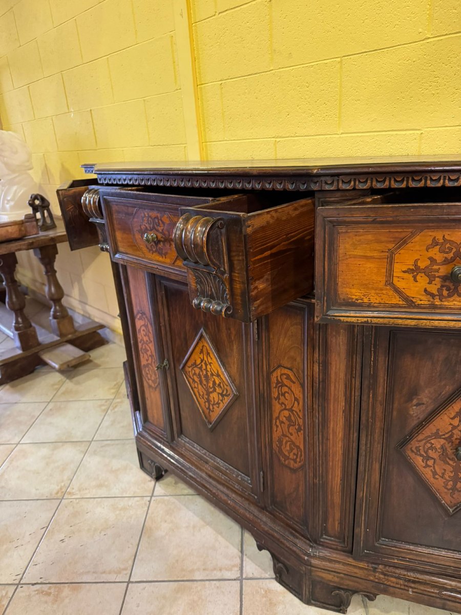 Buffet à trois portes et cinq tiroirs de style Renaissance-photo-4