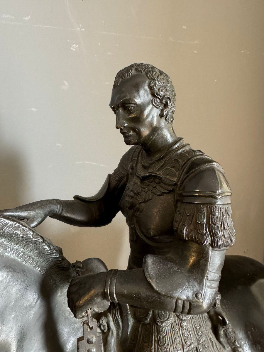 A Pair Of Bronze Mounted Soldiers On A Marble Base And Wooden Support.-photo-2