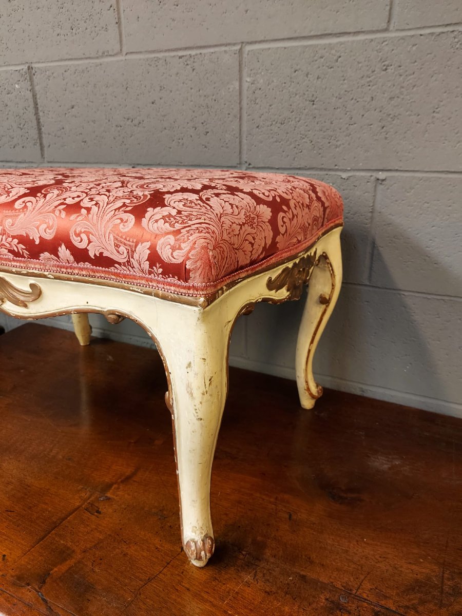 Pair Of Lacquered And Gilded Marche Stools-photo-3