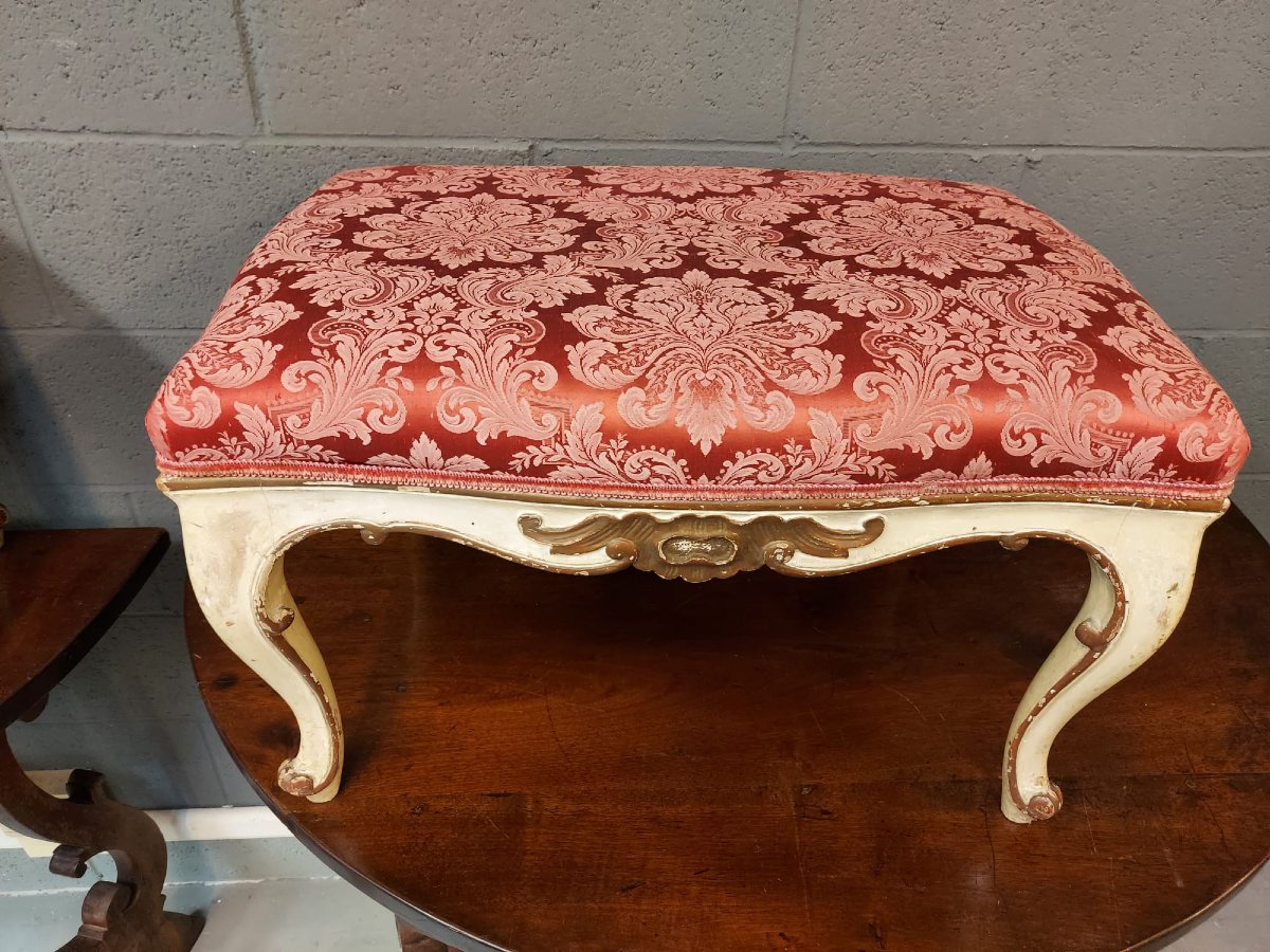 Pair Of Lacquered And Gilded Marche Stools-photo-4