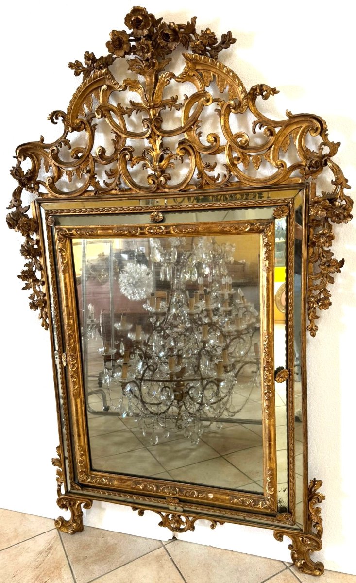 Miroir sculpté et doré, Piémont XVIIIe siècle-photo-1