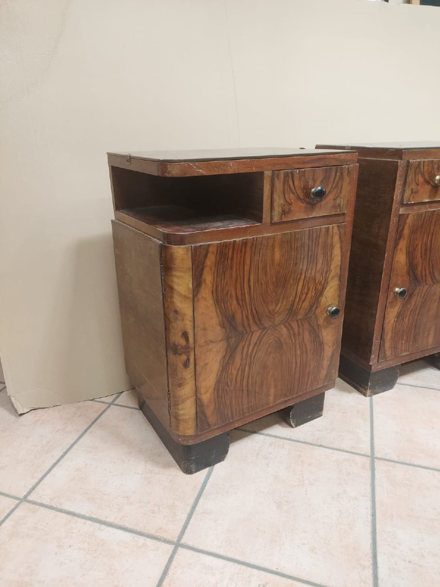 Triptyque composé de deux tables de chevet et d'une commode Art déco.-photo-5