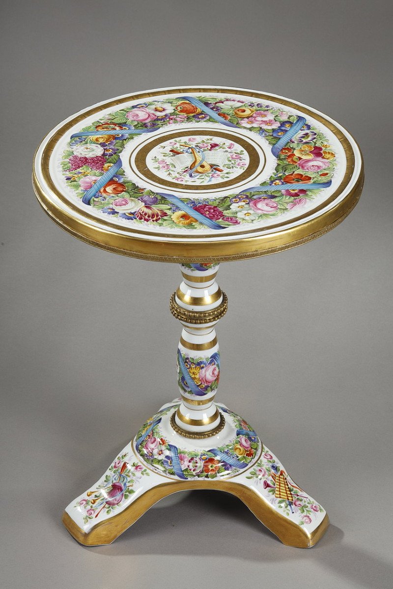 Porcelain Pedestal Table "allegory Of Music", 19th Century-photo-3