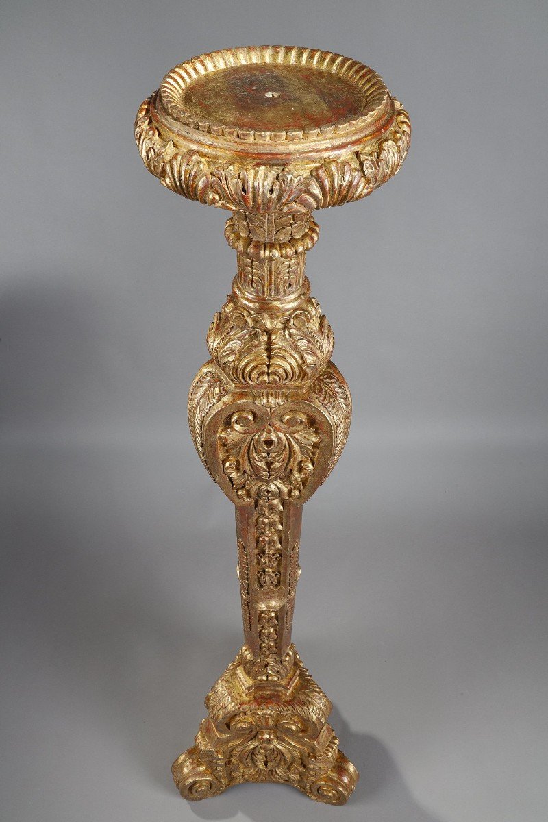 Regence Style Tripod Giltwood Stand-photo-3