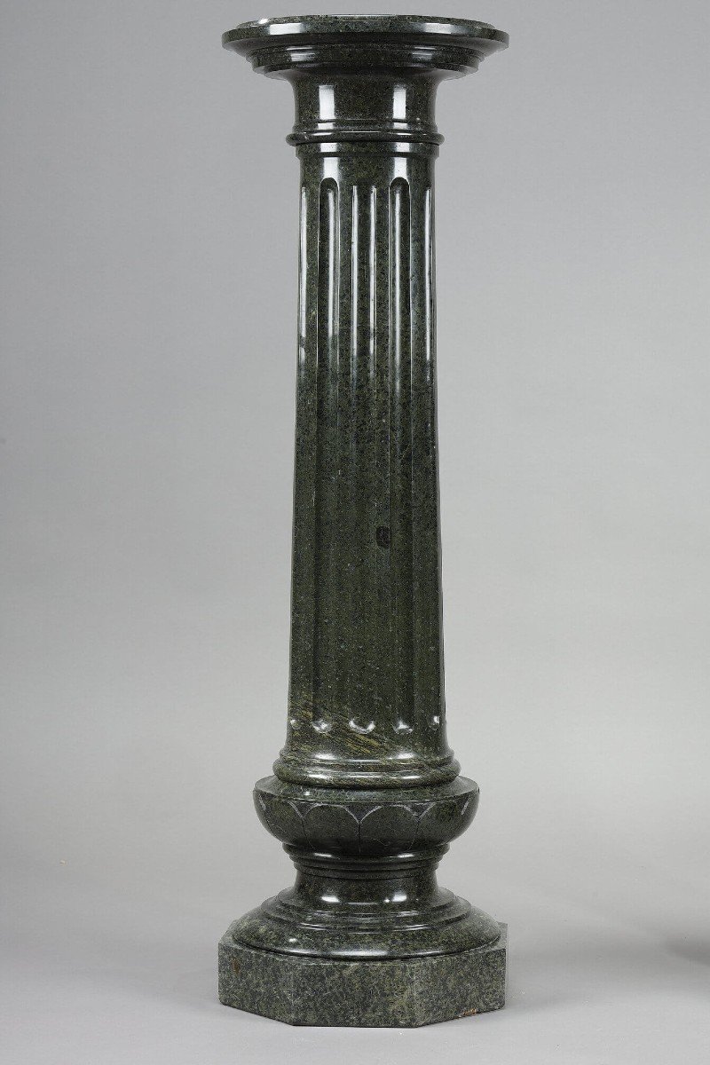 Two Important Fluted Green Marble Columns-photo-2