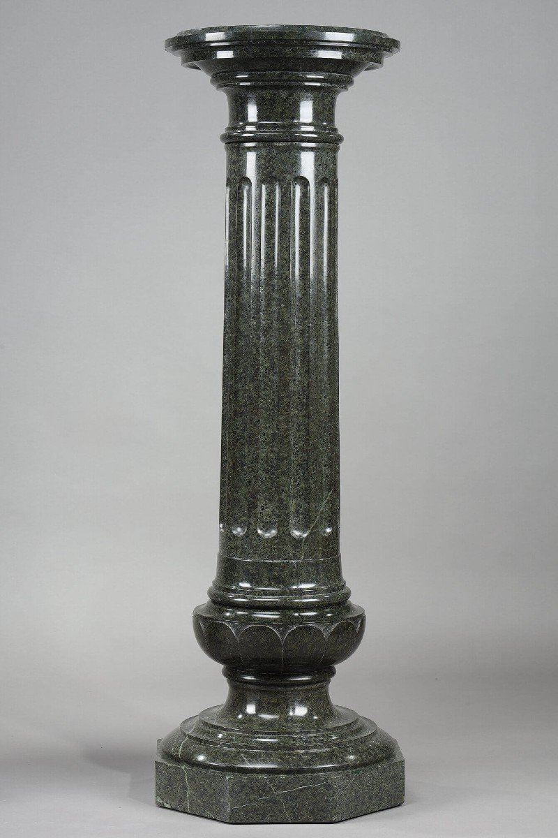 Two Important Fluted Green Marble Columns-photo-1