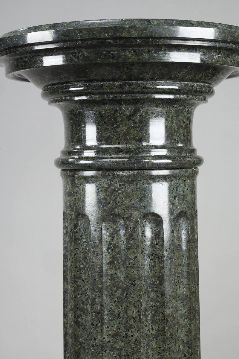 Two Important Fluted Green Marble Columns-photo-3