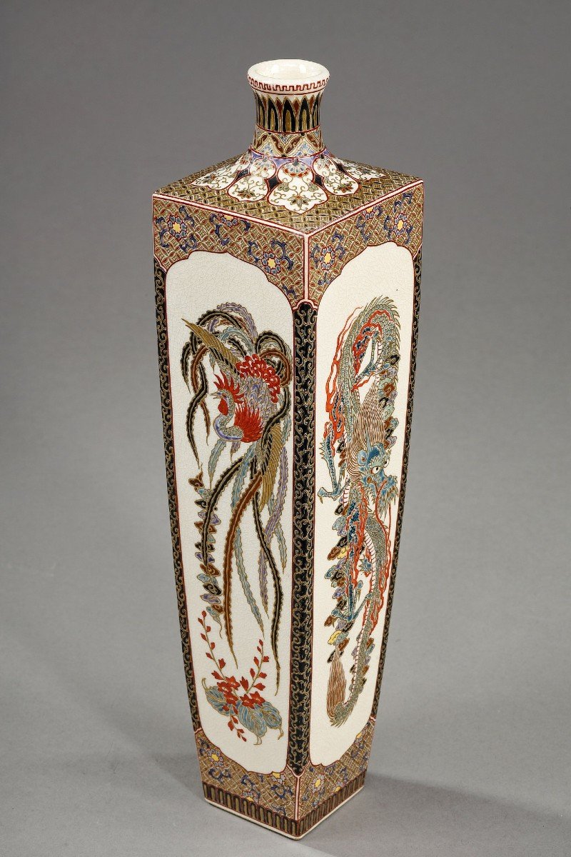 Rare Vase Soliflore De Satsuma Aux Dragons Et Phoenix De La Période Meiji (1868-1912)-photo-3