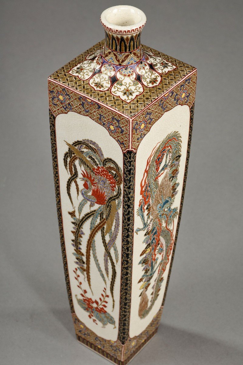 Rare Vase Soliflore De Satsuma Aux Dragons Et Phoenix De La Période Meiji (1868-1912)-photo-4