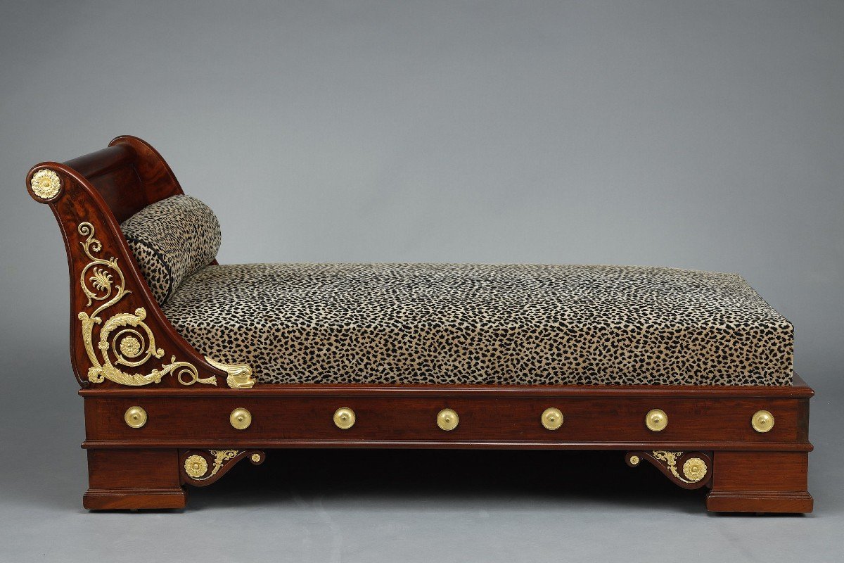 Empire Period Daybed After Drawings By Percier & Fontaine.-photo-2
