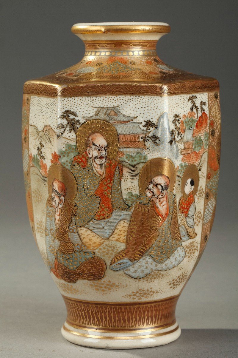 Pair Of Small Satsuma Porcelain Vases, Japan 20th Century-photo-4