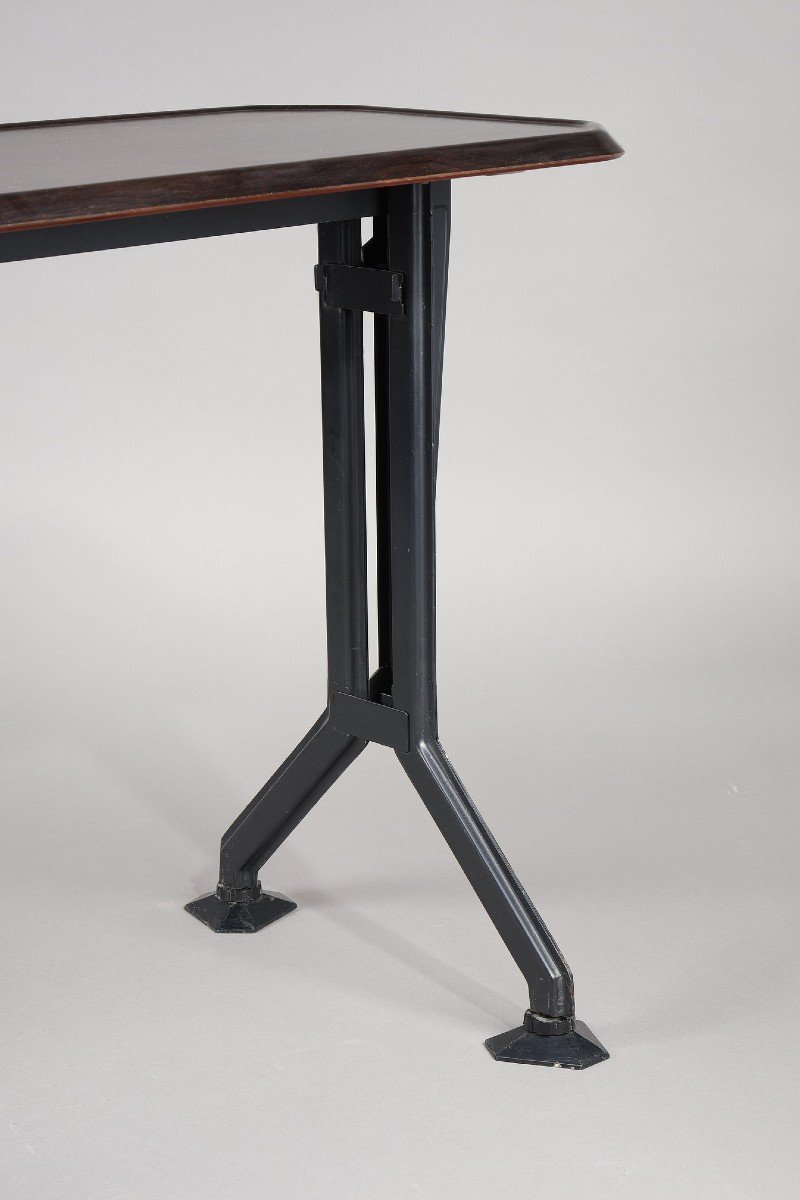 Petite Table d'Appoint Bbpr Pour Olivetti Du Modèle Arco-photo-1