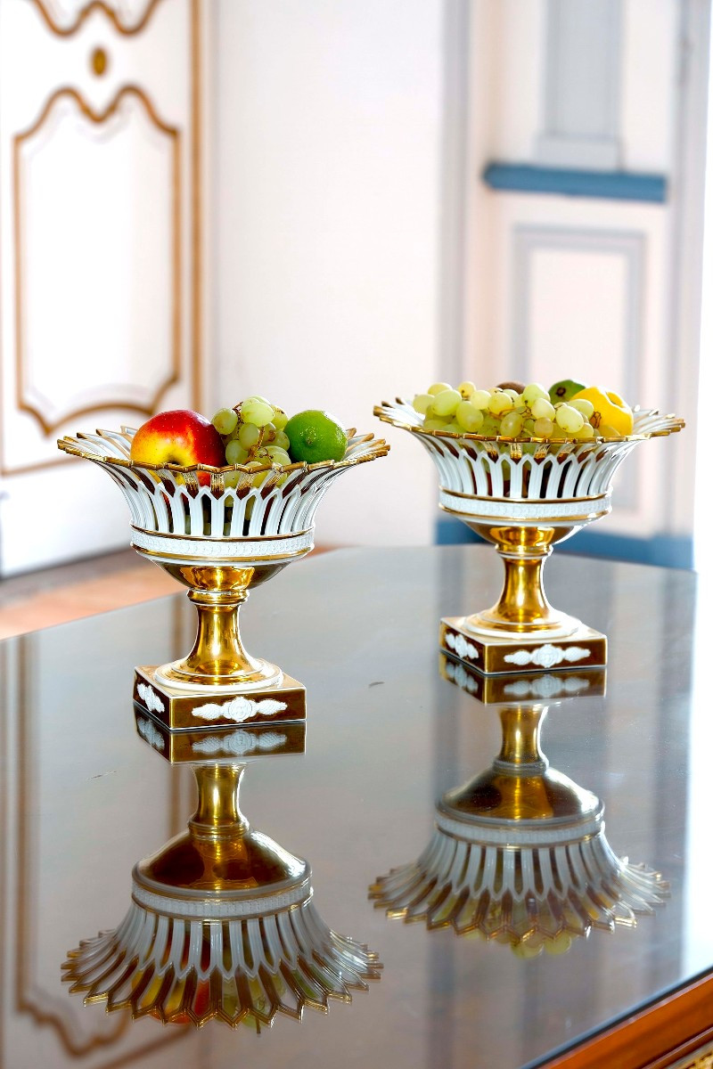 Paire De Corbeilles Sur Pied En Porcelaine De Paris, époque Empire-photo-4