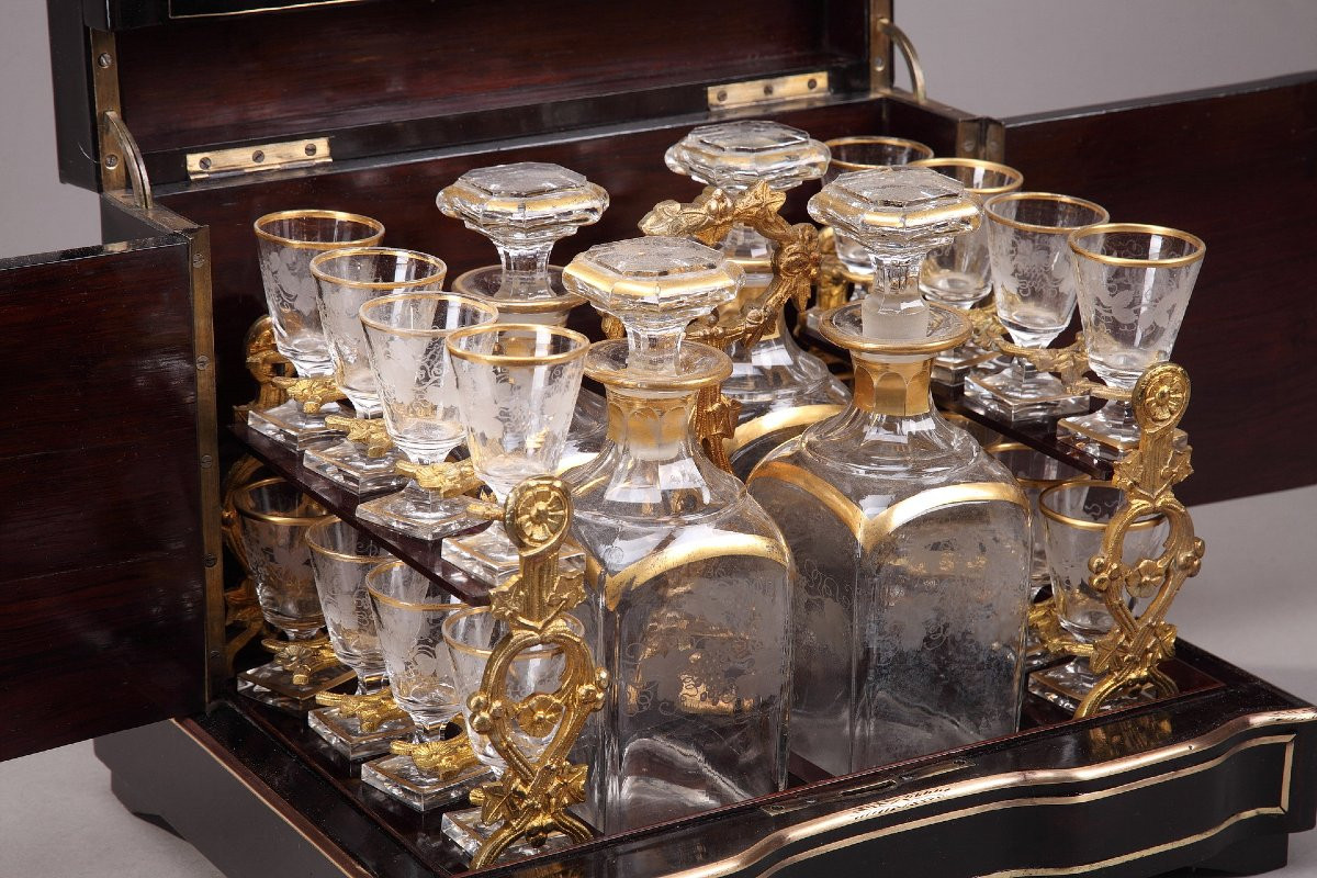 Cave à liqueur Napoléon III en bois d'ébène et incrustations de laiton-photo-4