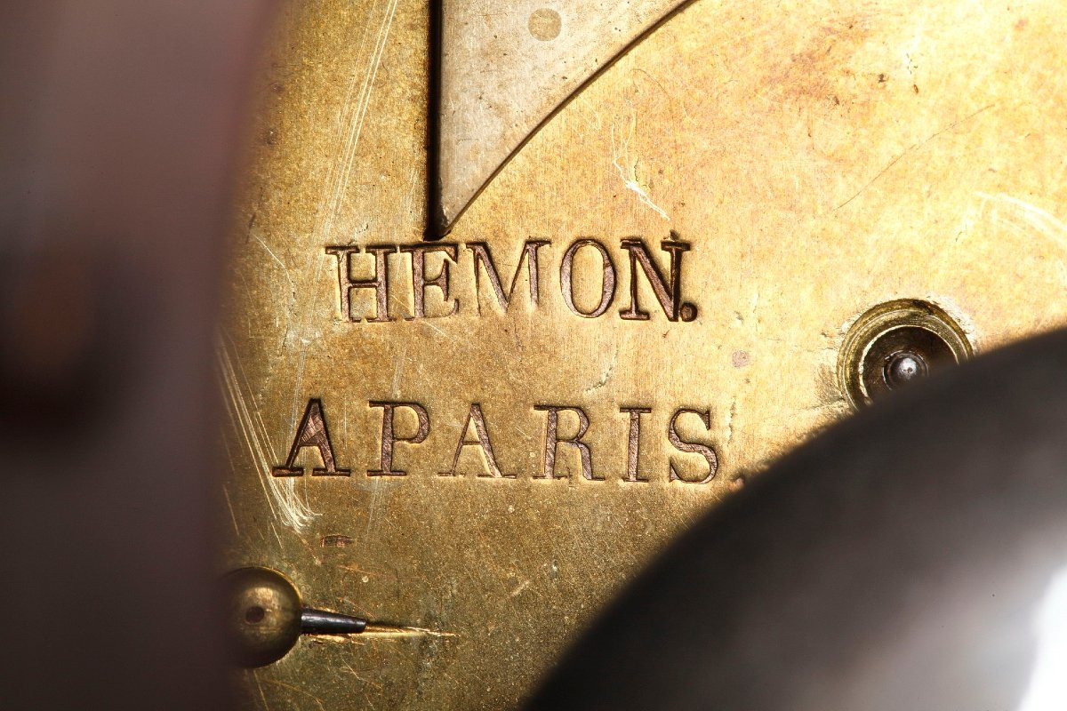 Pendule borne "Amour lisant" de Ledure Bronzier et Hémon Horloger-photo-8