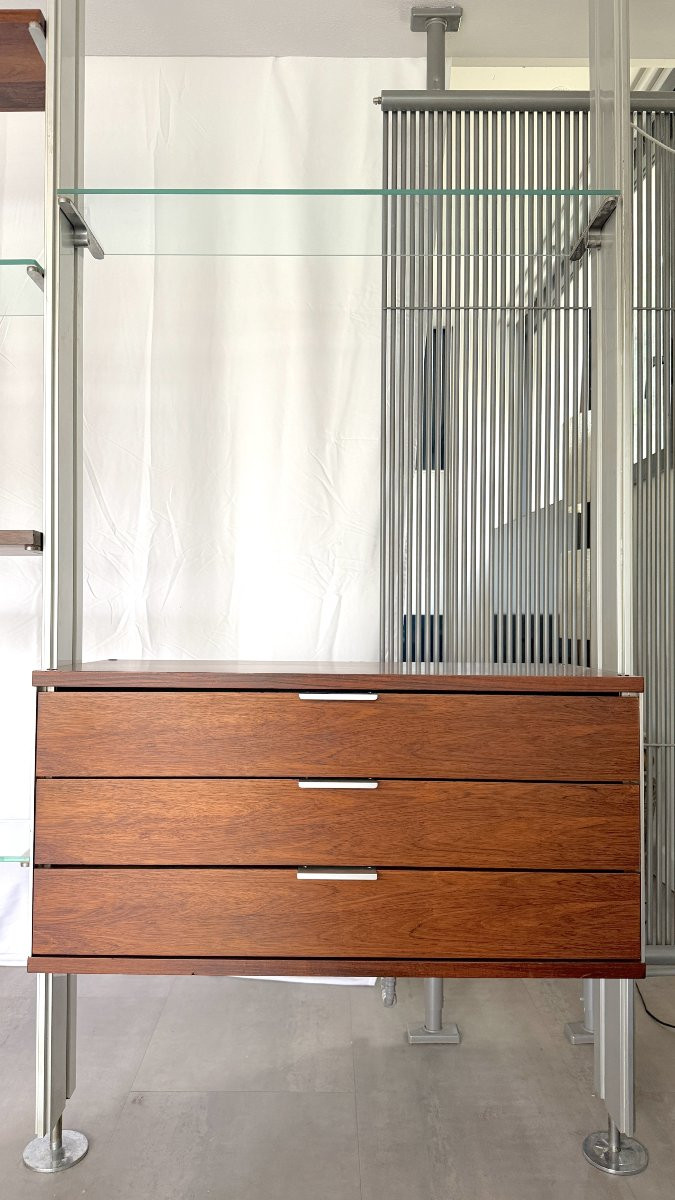 Étagère modulaire ou séparateur de pièce en métal et bois de placage -photo-1