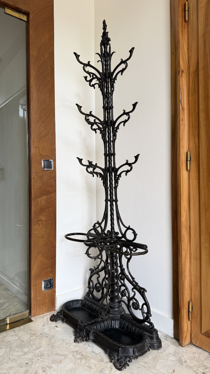 PORTE-MANTEAU ART NOUVEAU EN FONTE NOIRCIE-photo-1