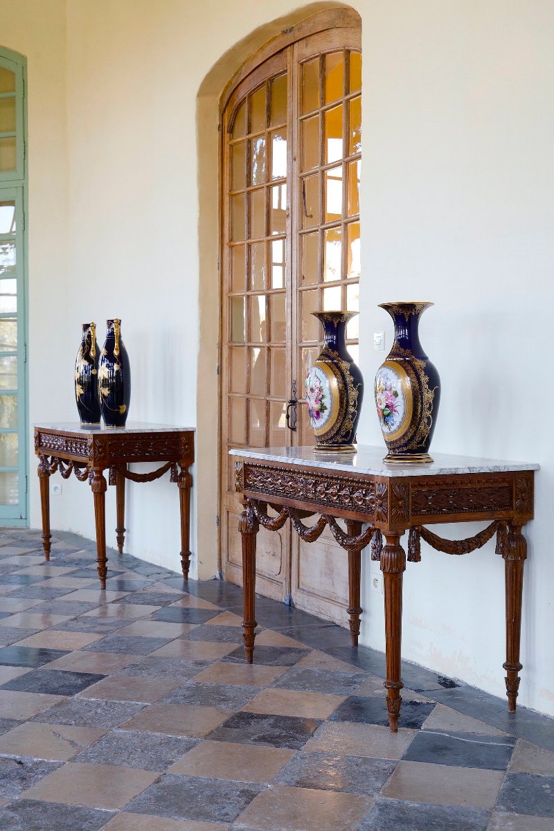 Paire de consoles de style Louis XVI en noyer et marbre-photo-7