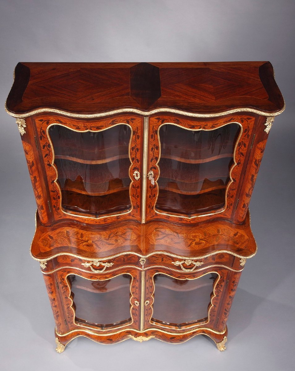 Vitrine de style Louis XV à décor de marqueterie, XIXe siècle-photo-4