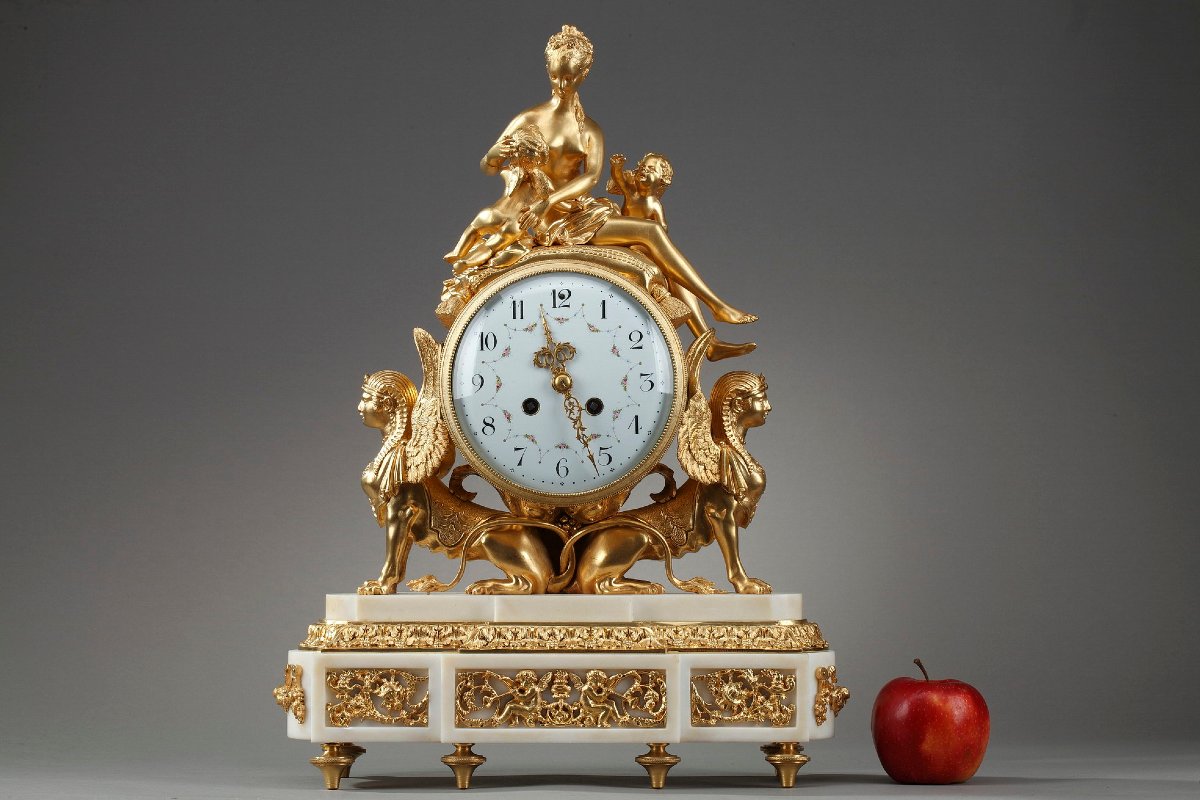 Pendule en bronze doré et marbre blanc de style Louis XVI-photo-2