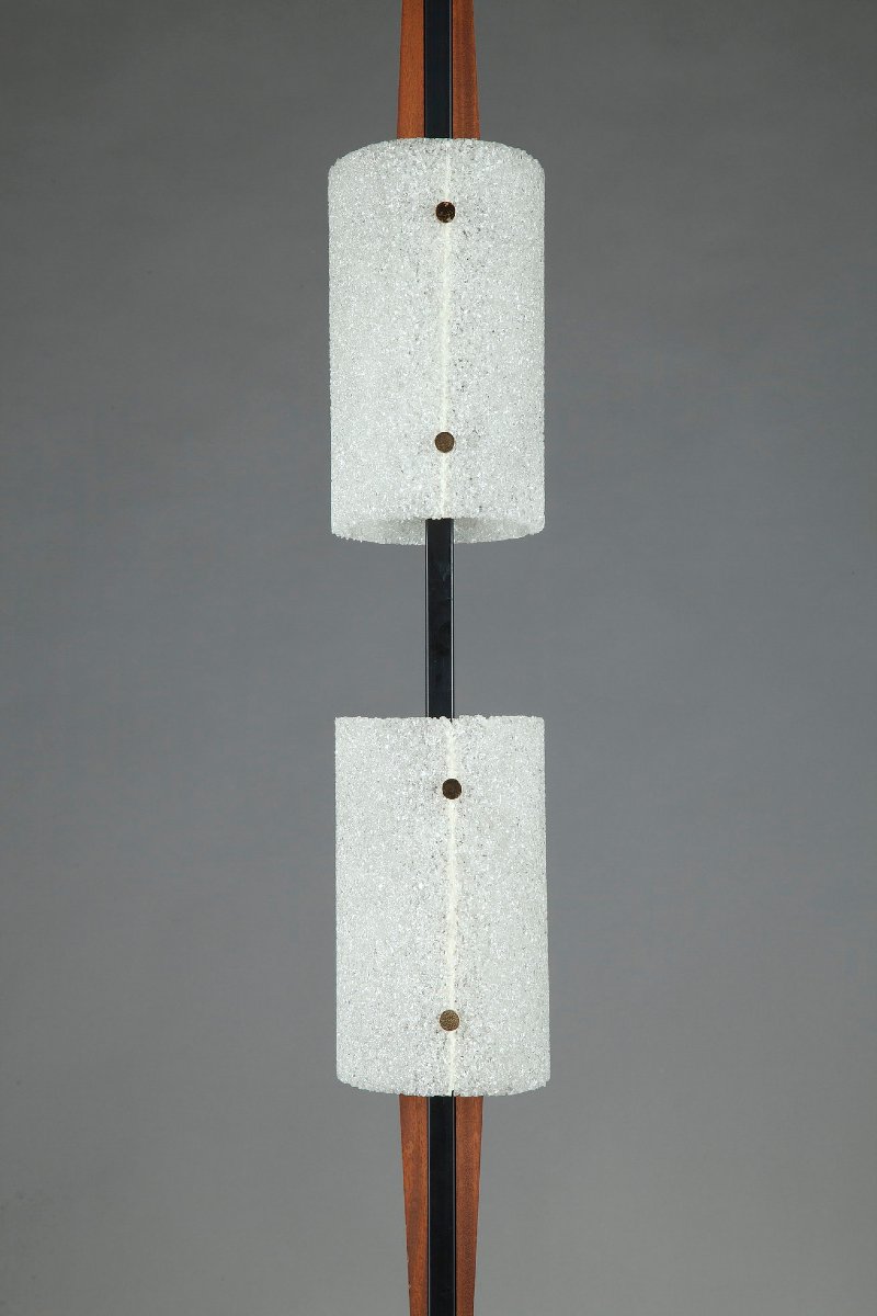 Lampadaire scandinave en acier laqué noir et teck à deux diffuseurs-photo-1