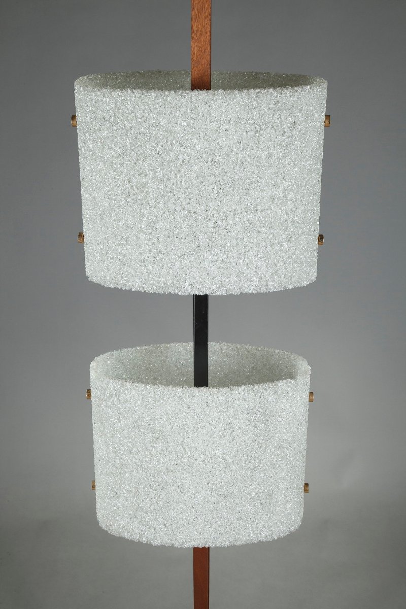 Lampadaire scandinave en acier laqué noir et teck à deux diffuseurs-photo-3