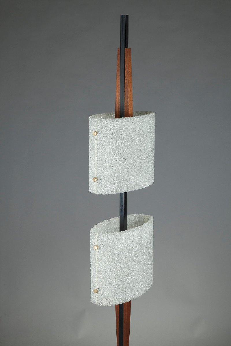 Lampadaire scandinave en acier laqué noir et teck à deux diffuseurs-photo-4