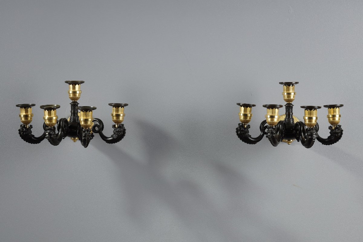 Paires d'appliques d'époque restauration en bronze-photo-2