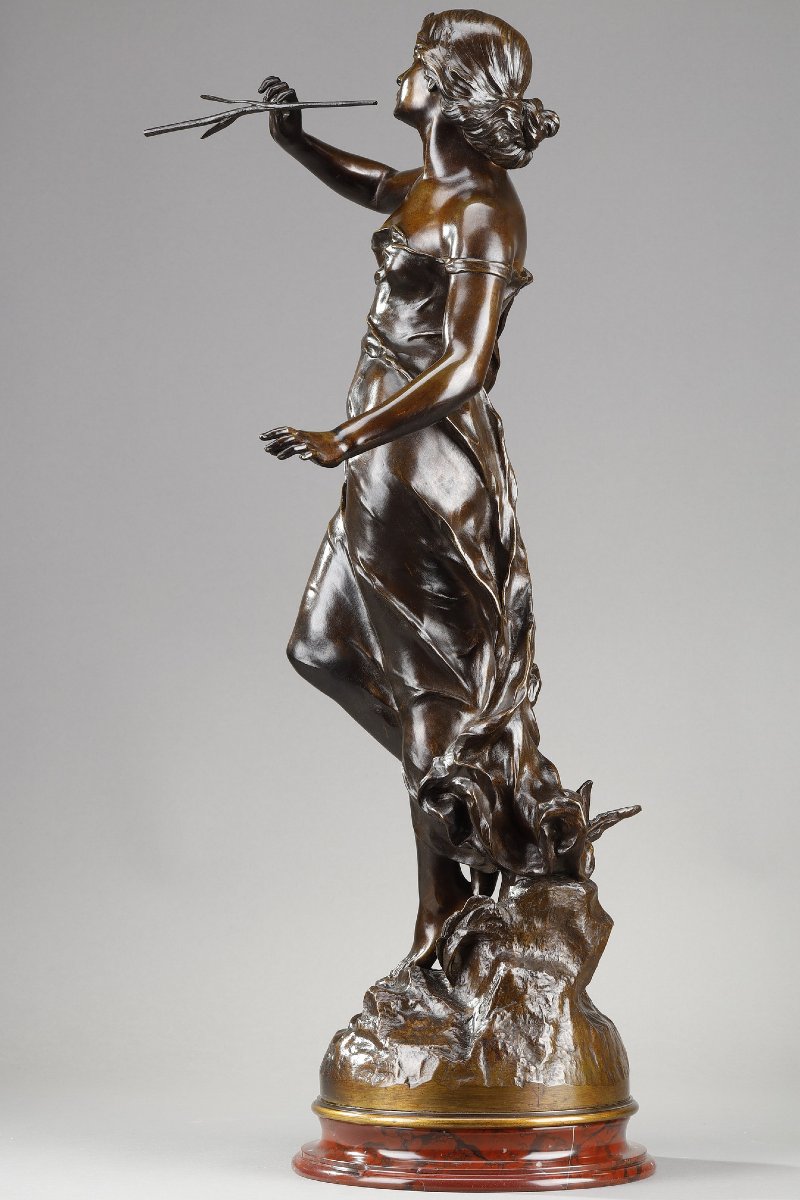 Bronze Sculpture "la Renommée," Signed By Julien Causse -photo-1