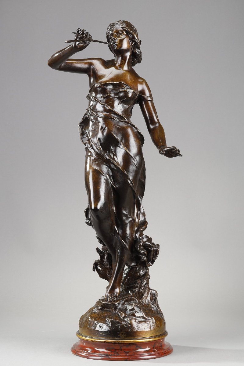 Bronze Sculpture "la Renommée," Signed By Julien Causse 